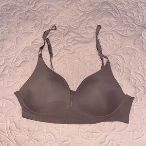 Danskin Intimates Women's Wireless T-Shirt Brown Bra Adjustable Straps Size 34B